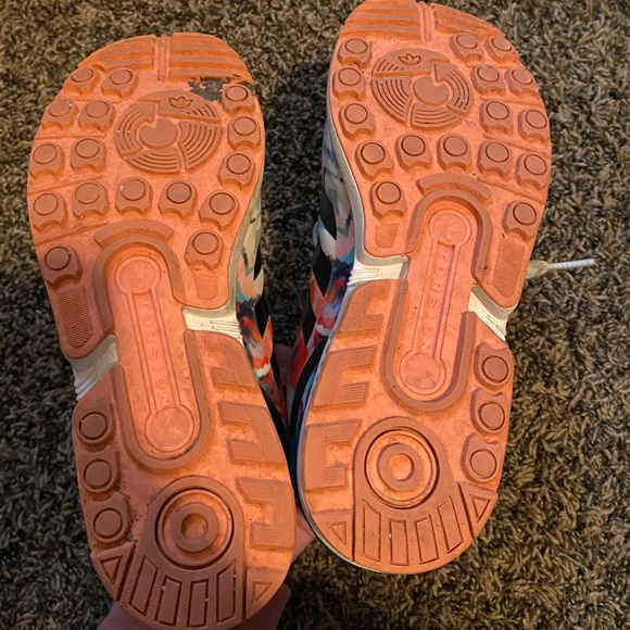 Adidas Watercolor Running Shoes size 10 - Picture 7 of 8